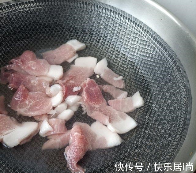 家常|尖椒炒西兰花,家常小炒,美味下饭!