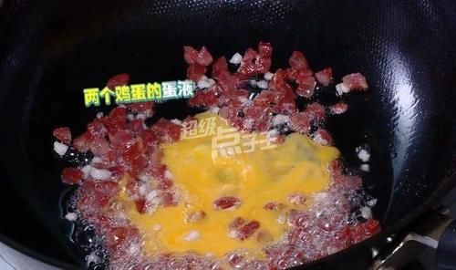 米饭|你知道吗?会“跳”的酱油炒饭才好吃!