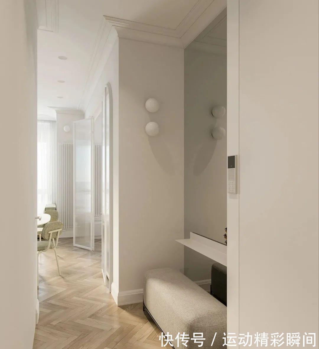 玄关|37㎡奶油系单身公寓,极简却很有质感,堪称小户型设计教科书!