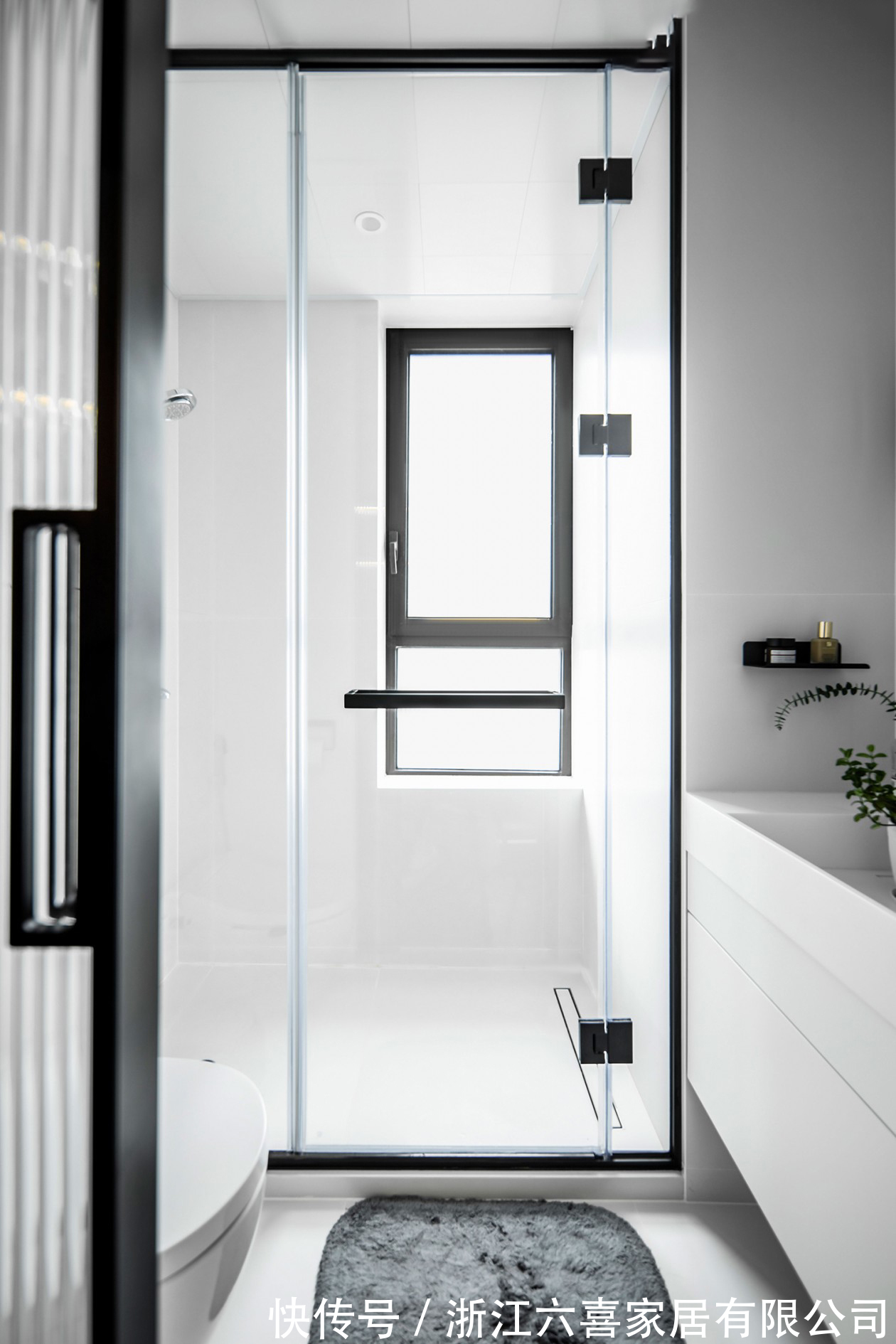 墨菲床|全隐形收纳惊艳整个小区,精细化改造的 82㎡ 精装房住着有多爽?