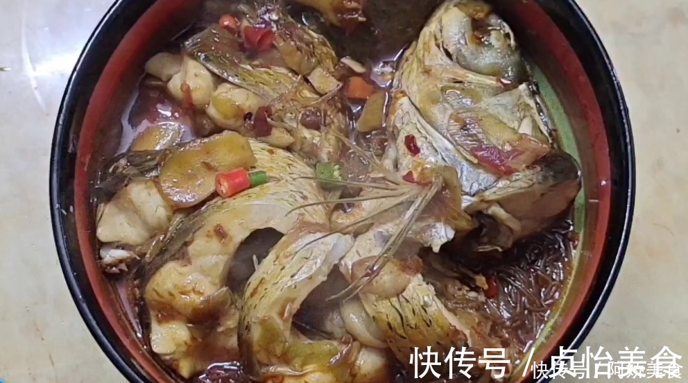 搅拌均匀|草鱼最好吃的做法，简单易学，不用煎不用炸，上桌就被扫光