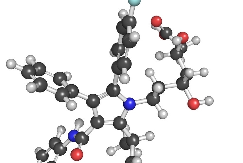 高血压患者血脂正常了,为什么还要吃降脂药可以停掉吗