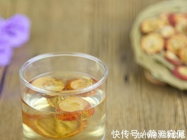 泡水|一粒小山楂,泡水喝有很多益处,但也有讲究,别喝错了后悔