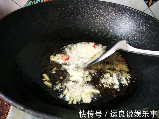 小鱼|在家自制香辣小鱼干,营养美味,香辣过瘾,一口一个超下饭