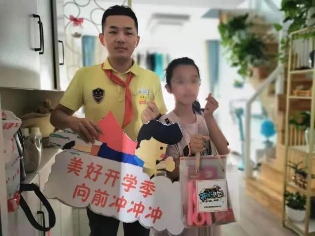 新征程|文德控股与你共美好，迎新开学季，文德服务“心”出发