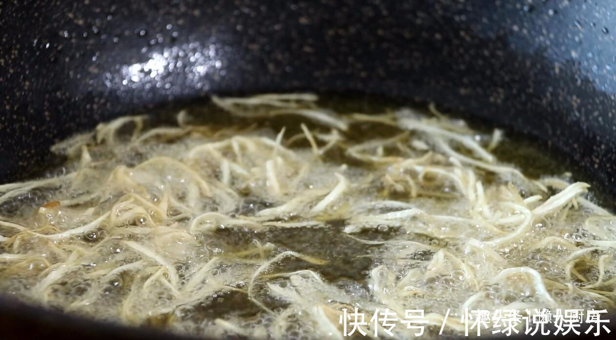 椒盐杏鲍菇|教你杏鲍菇的简单做法,只用两种调味料就搞定,咸香酥脆