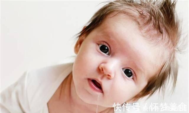 三翻六坐九爬|宝宝“智力低下”的5个暗号,出现其中一个,父母就不能大意