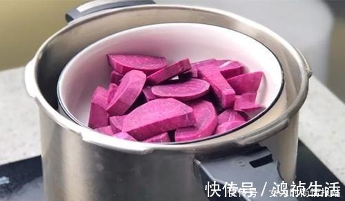 蛋糕|还在做电饭煲蛋糕试试这款松糕，颜值高更美味，香甜软糯更简单