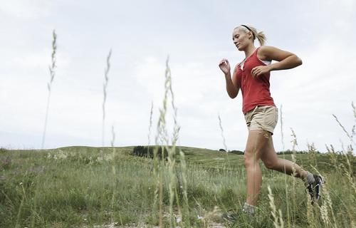 免疫低下爱生病?可能与体内毒素堆积有关,不妨做好这4件事