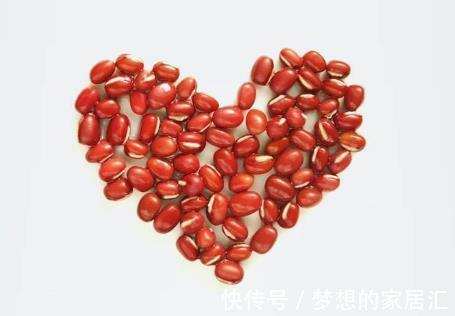 豆类|脸上长皱纹就会衰老很多,不想长皱纹的你,3种豆类和水果要常用