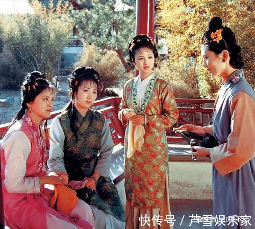 王夫人@晴雯被王夫人驱逐至死，“好姐妹”鸳鸯为何不帮其向贾母求救呢