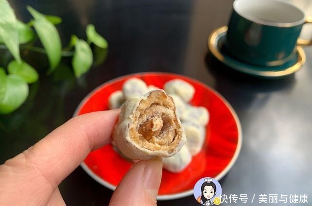 建议大家少吃瓜子花生,遇见这5款美食要多囤,一家大小都爱吃!