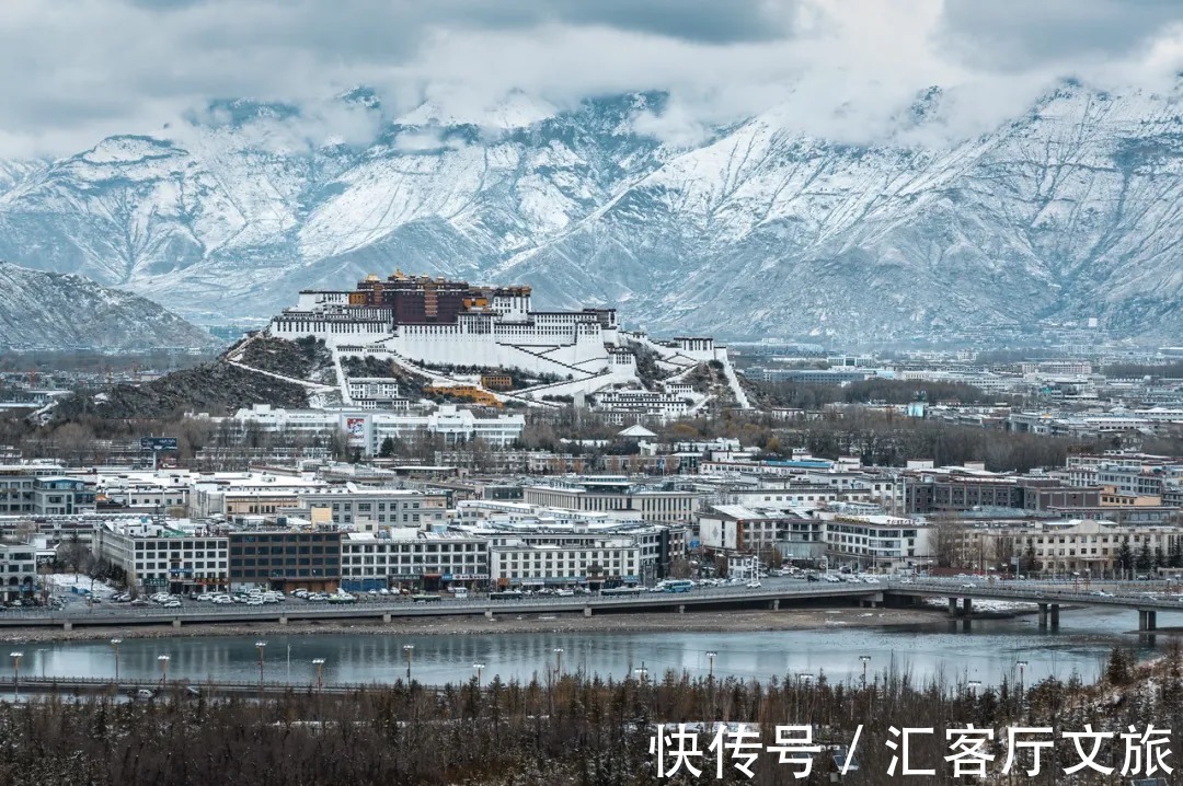 西藏|媲美冰岛，不输贝加尔湖！比茶卡大3倍的“天空之境”人少景美