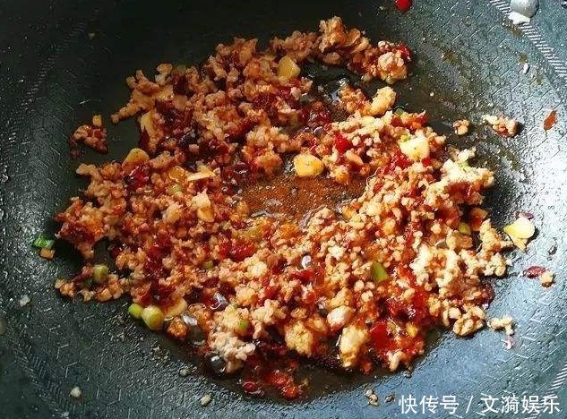  做麻婆豆腐，需不需要焯水学会这么做，豆腐滑嫩，味道好下饭香