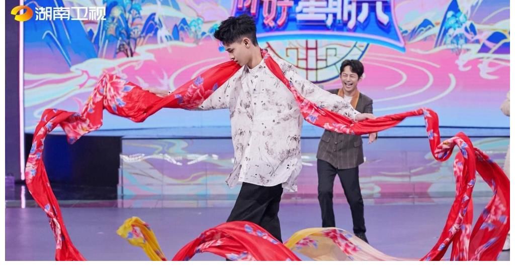 《你好，星期六》用好四个模块，称霸周末黄金档
