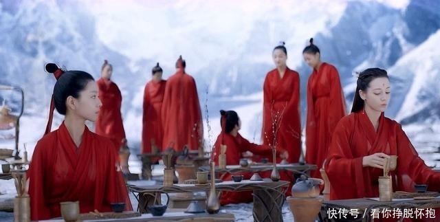 帝君|凤九打发相亲对象的招数,在相亲宴上百试百灵,却被东华帝君看戏