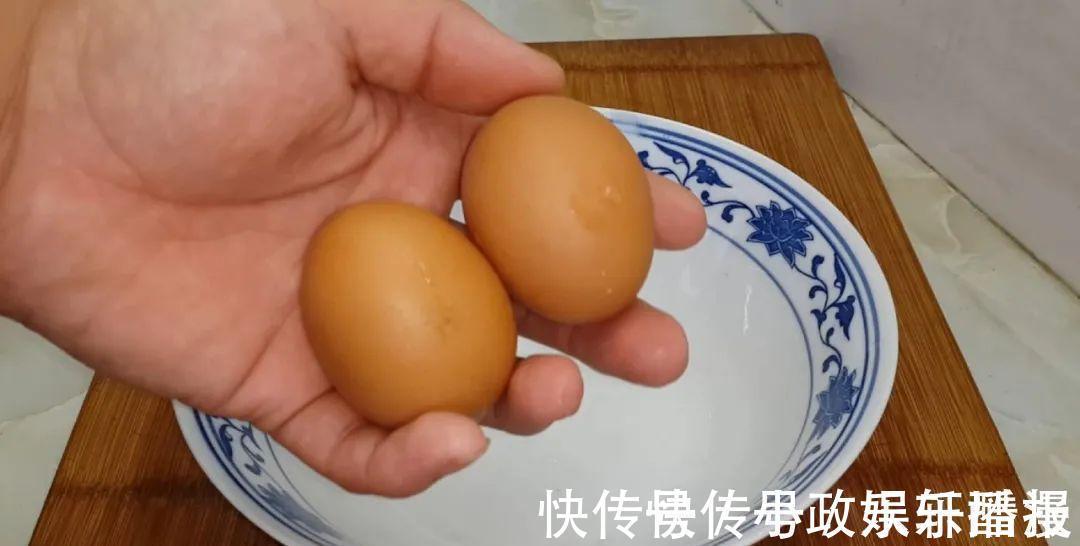 3个鸡蛋,1斤面粉,大刀一切,松软香甜不刷油,我家一周吃五次