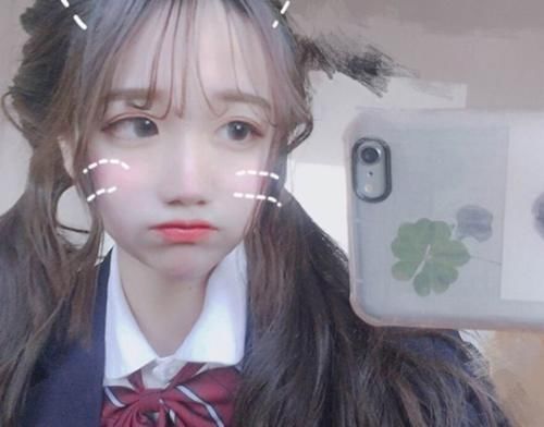 发际线 初中学生妹别尝试这3发型,不是不好看,只是容易变成“秃头少女”