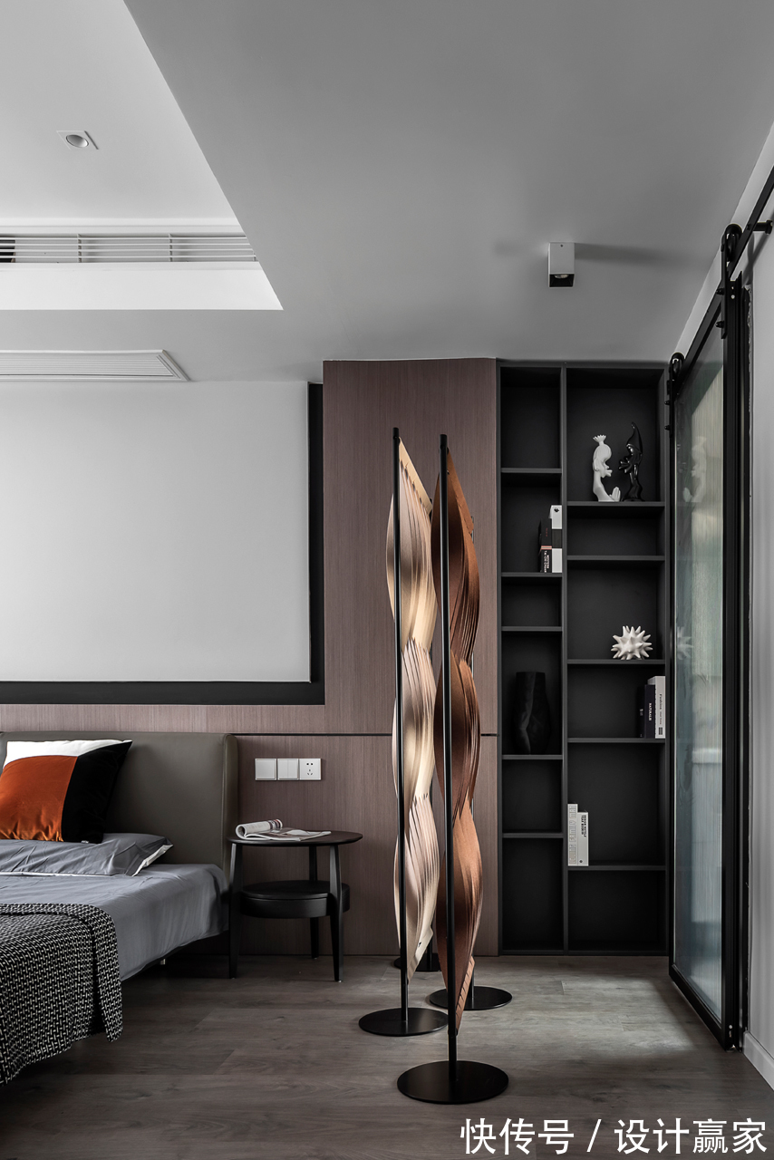 客餐厅|132㎡现代黑白灰,素雅极简的美学空间,冷暖色搭配恰到好处