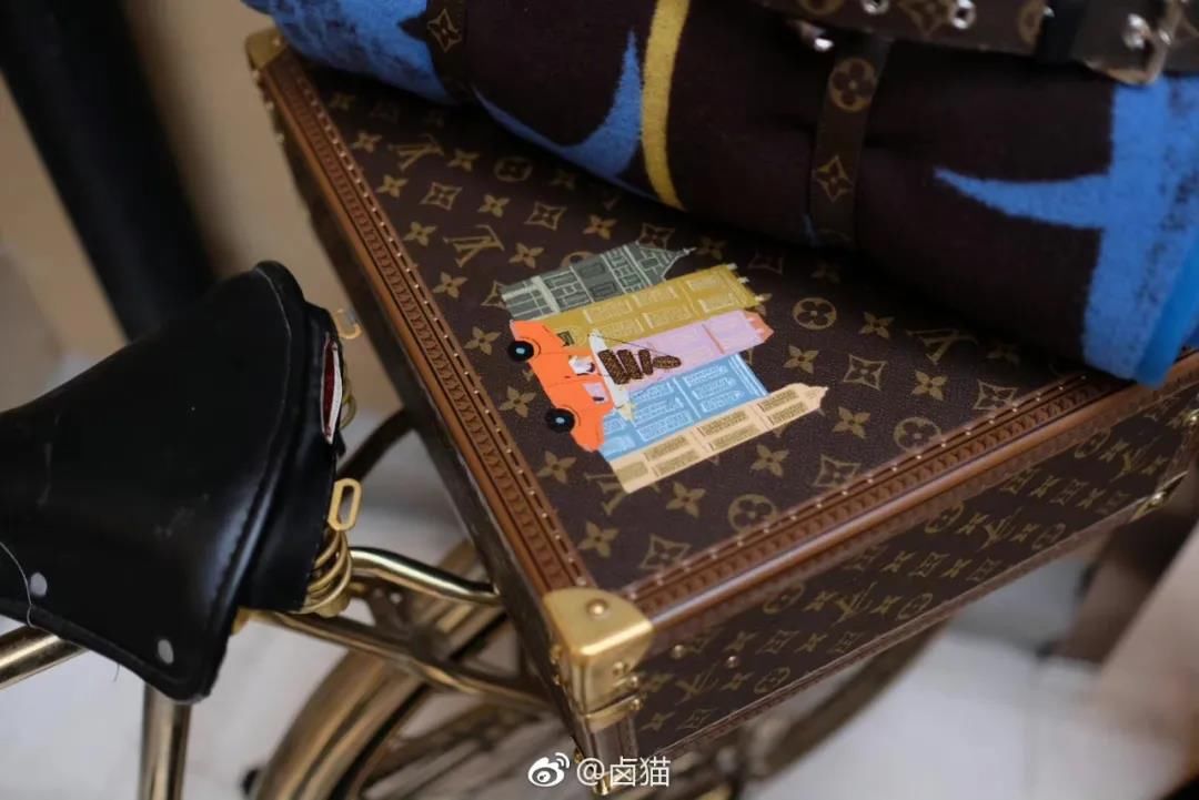 卤猫@把画印上联合国邮票，中国85后笔下的四季“活”了