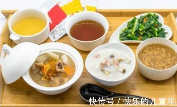 延缓衰老|人到了中年想要长寿,从2件不起眼的小事做起,运动都要靠边站