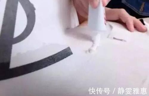油渍|衣服沾了“油渍”不好洗？不用着急，用点“牙膏”就能解决问题！