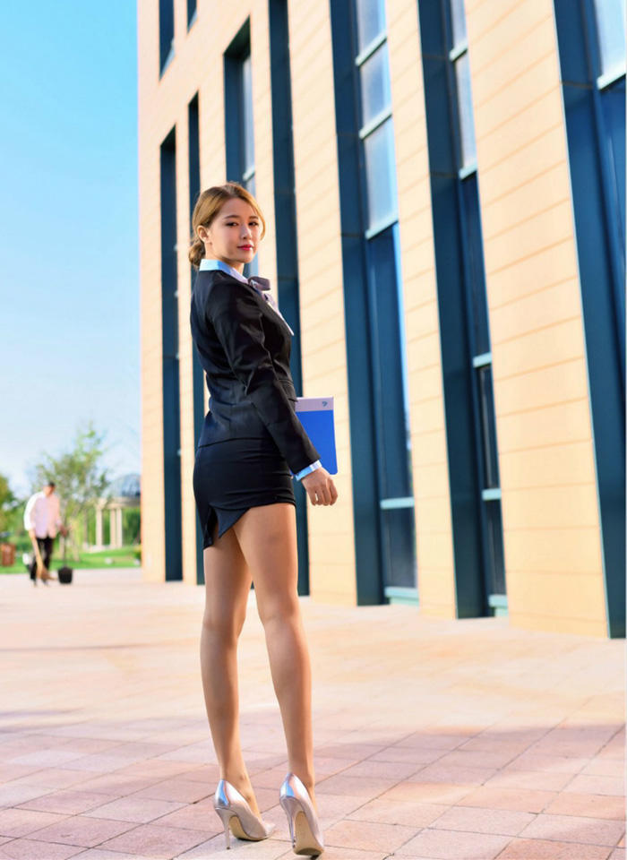 时尚|职业套装美女, 穿女白领时尚漂亮, 点燃办公室的美