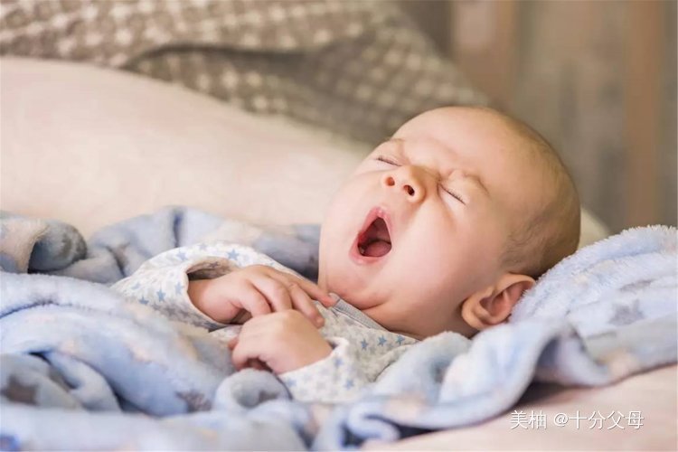 生活环境|宝宝出生后的第一抱很重要,这4类人最好不要抱,也是为了娃好