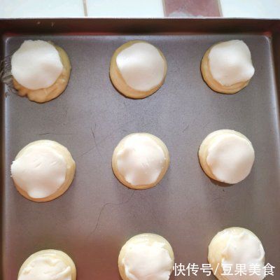 别怪我没提醒你，这道酥皮泡芙一吃就上瘾