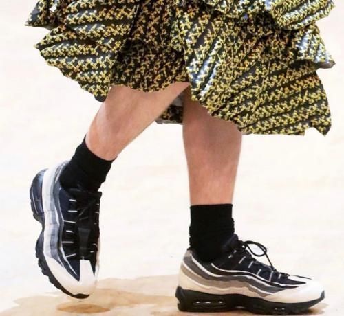 peaceminusone 买球鞋需谨慎!球鞋博主推荐的鞋,自己都不穿,千万别被割了韭菜