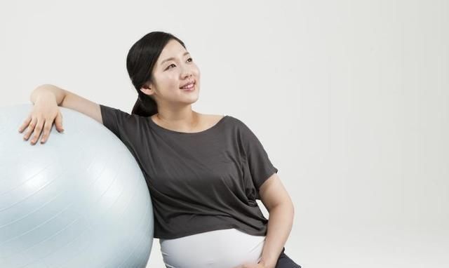 剖腹产|脐带绕颈是准妈妈“摸”出来的?别傻了,真正的原因只有这4个