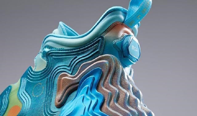 中国文化 售价直追Yeezy市值超过Adidas,这家国产鞋厂要放大招