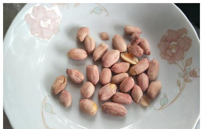 黑芝麻|破壁机食谱:多加3样食材打豆浆,不用出门买,实惠又香浓