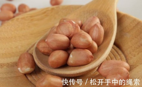 生花生|生花生和熟花生,谁有更高的营养价值很多人都吃错了!