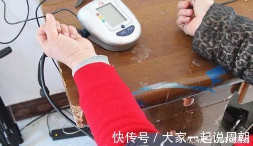 血压控制|有高血压的人,年轻若超过60岁,把血压控制在此数左右就可以