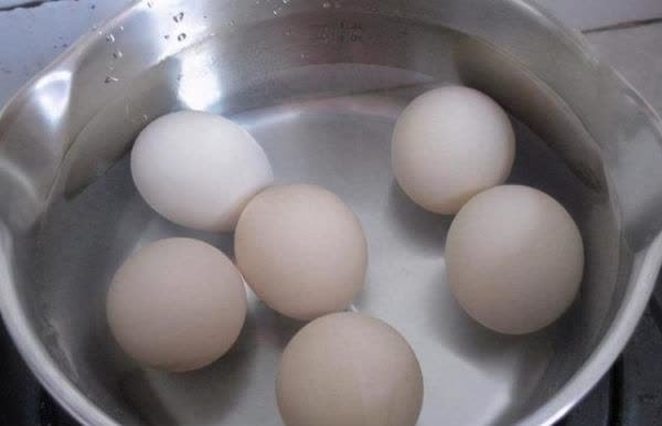 维生素d|14岁男孩身高已有183公分,3种食物或是秋季“长高王”