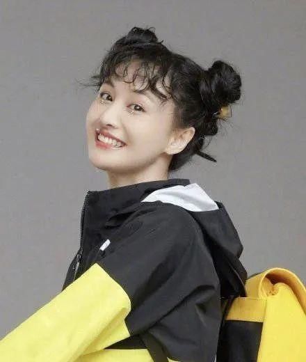 女团宫斗修罗场,参不透她搞发型的心机,尔等终究是洗脚婢