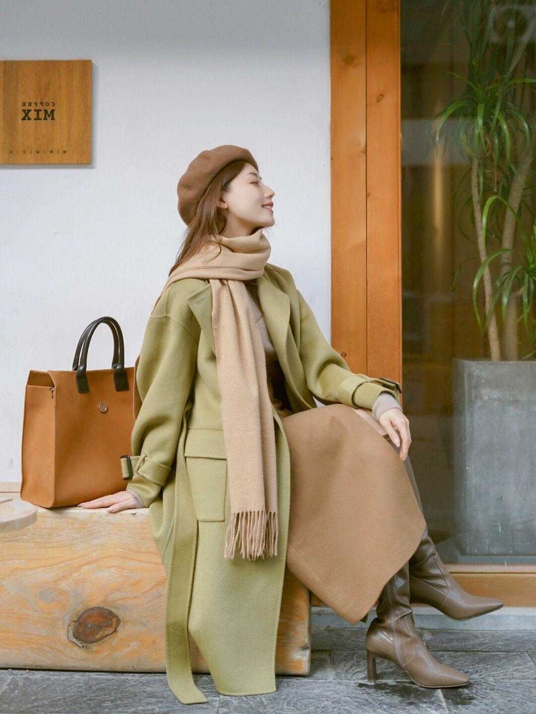 时尚博主|入冬以后火了的大衣,没想到大衣+裙子这样穿洋气,太温柔了