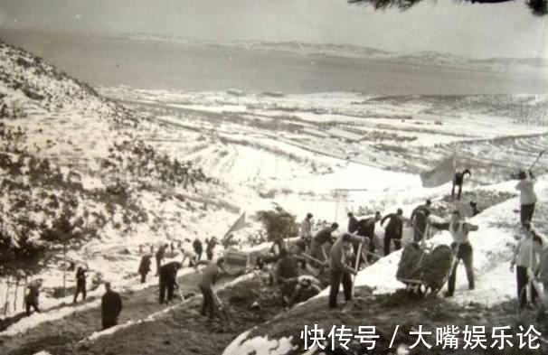 九州帝国大学！铁骨铮铮的郭沫若一生辉煌，为何死后连个墓地都没有？原因很简单