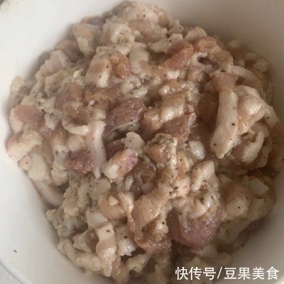 雪菜|说起家常菜，雪菜肉丝包不能少