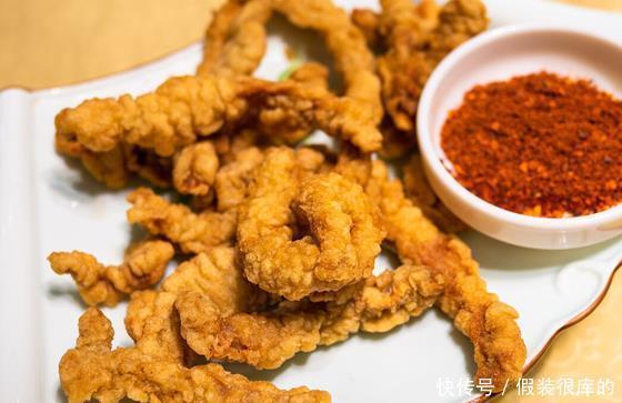 炸酥肉，到底用面粉还是淀粉？教你一招，外酥里嫩，好吃不回软