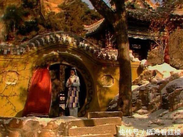 钗黛@妙玉两次请林黛玉喝茶,用意何在?她很喜欢黛玉吗?