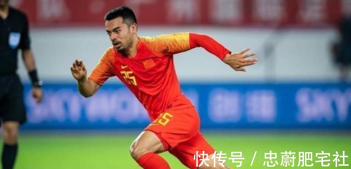 中场|李可:中国首位归化球员,拿球稳传球准,国足最佳中场核心!