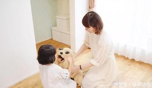 桌子|我不用吃饭吗宝妈喂完孩子,发现饭菜都没了,气得掀了桌子