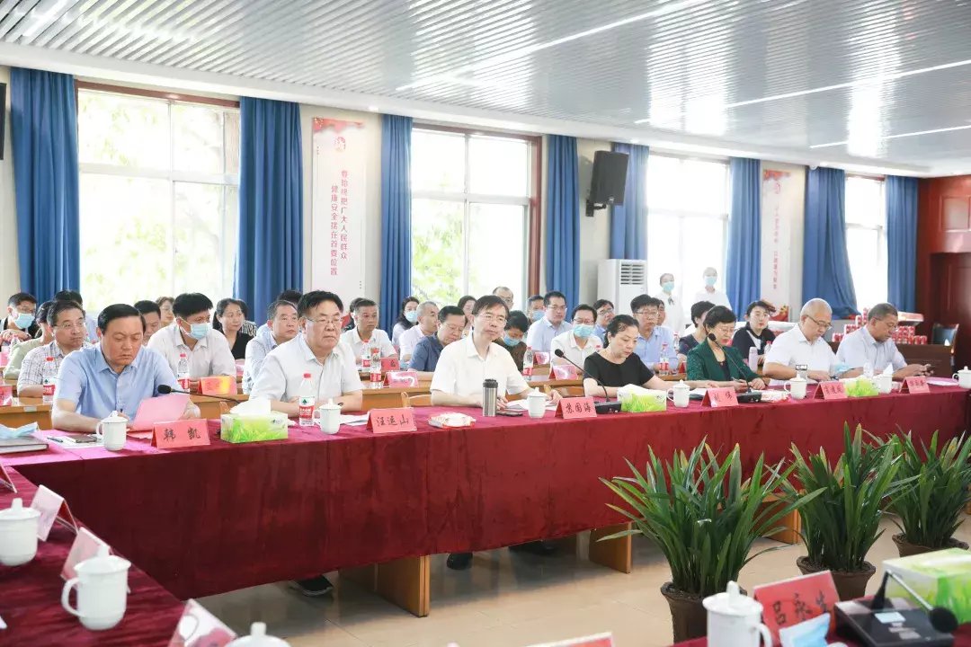 专家团队入驻南山院区“满月”,把好事实事办到了百姓心坎上