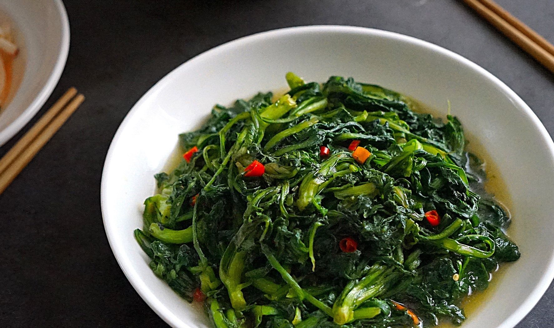 婆婆做的午餐在朋友圈走红，4菜1汤，这卖相和搭配，真是赞