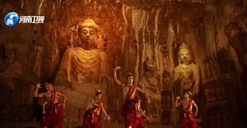 秋晚|娛樂圈進入后流量階段，央視調(diào)整秋晚嘉賓陣容，收視依然不被看好