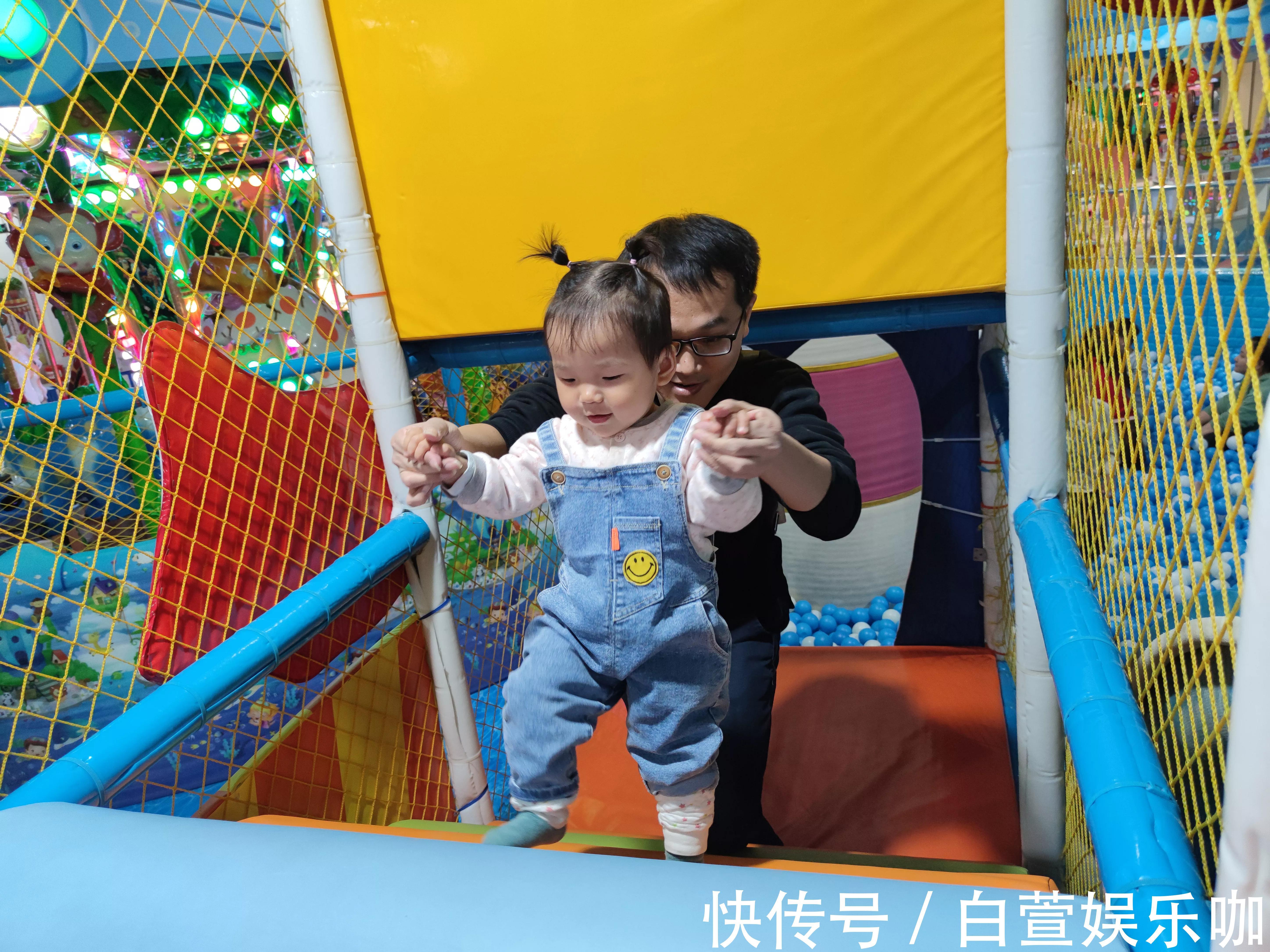 育儿法|宝宝一周岁后,家长一定要知道这四种育儿法!既轻松又科学