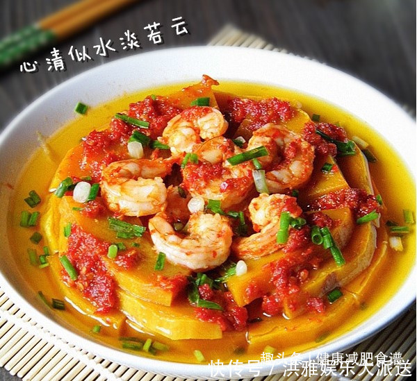 干辣椒|入秋后南瓜最好吃的做法,不擀面不发面,软糯香甜,入秋吃正当时