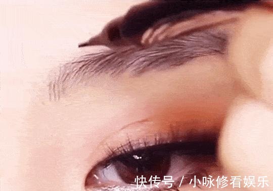 眉笔|建议女人:出门最好化淡妆,教你正确的化妆顺序,简单易学还好看
